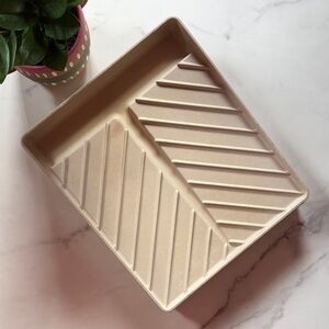 Vintage Anchor Hocking - Microwave Cooking - Defrost Slanted Tray - Tan - Khaki